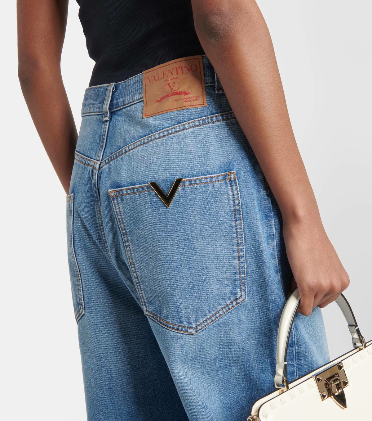【Valentino】 High-riseワイドレッグジーンズ Valentino High-Rise Wide-Leg Jeans | endource