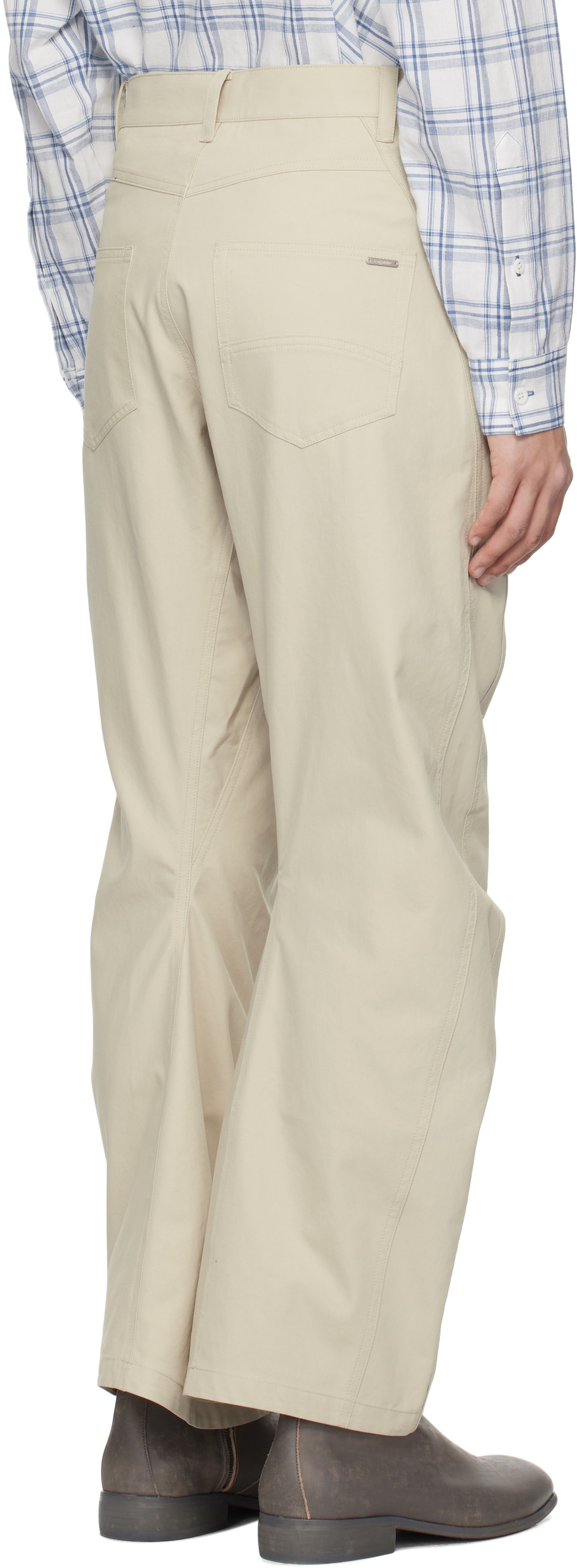 lesugiatelier Beige Curved Silhouette Trousers