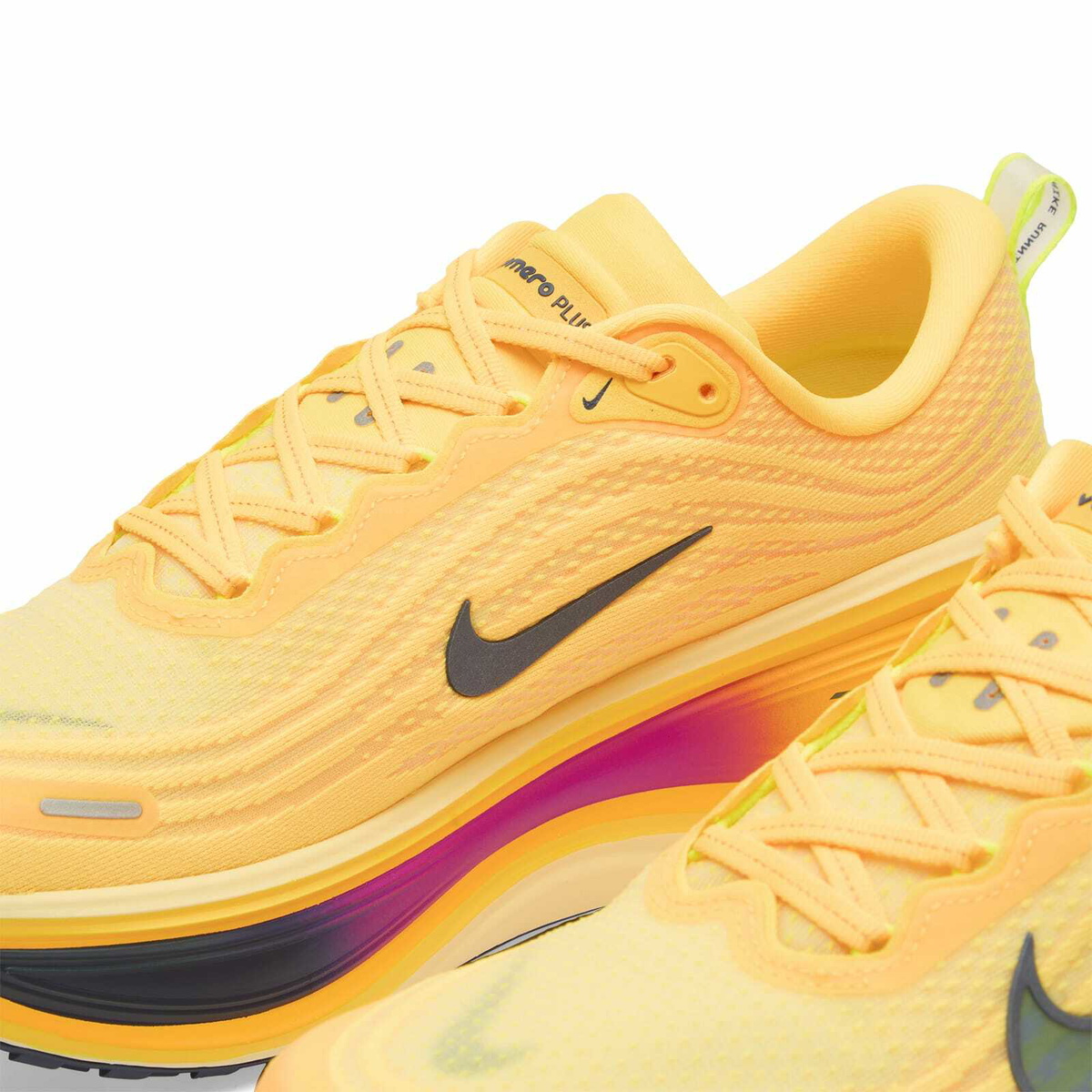 Nike Running Men's Nike Vomero Plus Sneaker in Citron Pulse/Blue Void/Alabaster