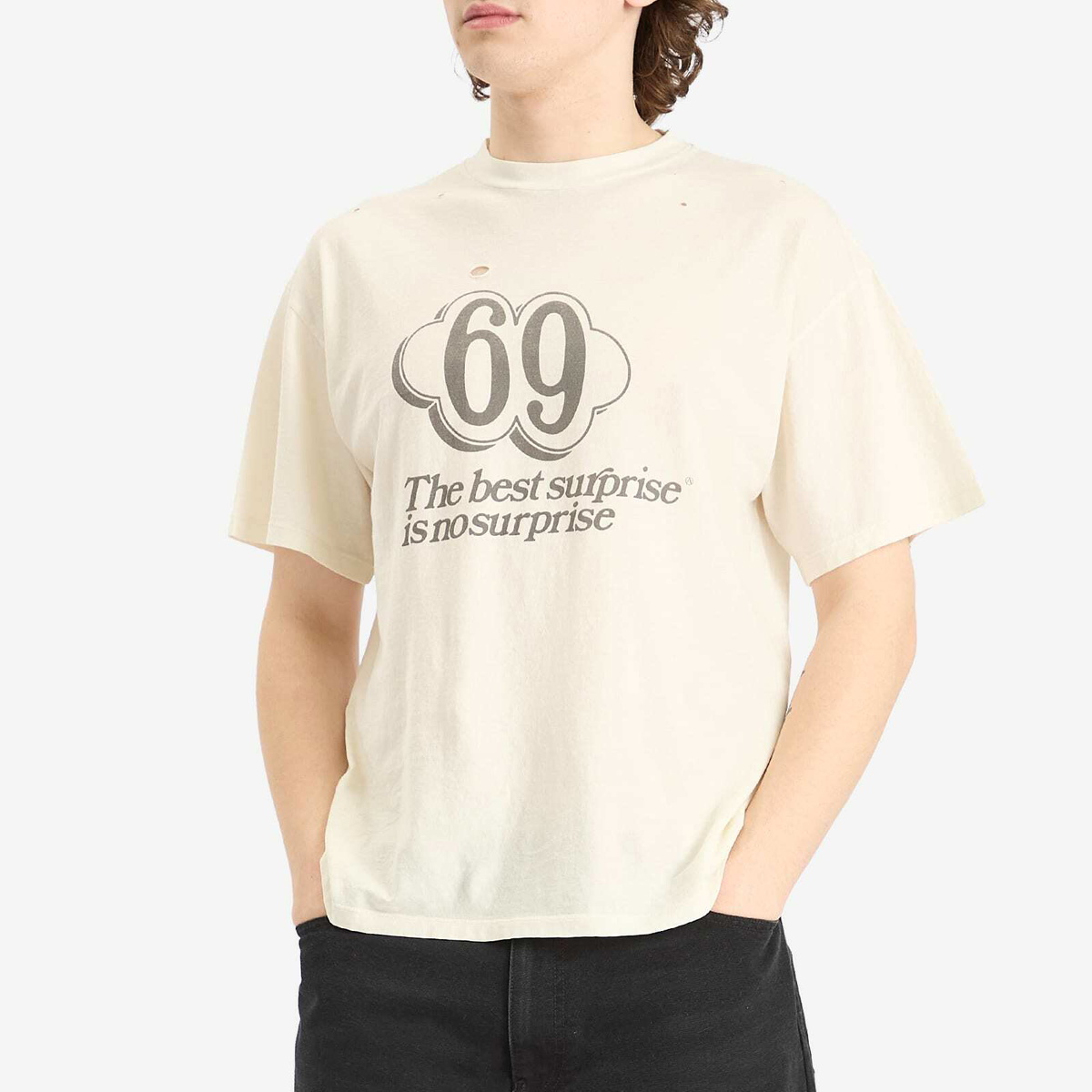★ARIES Destroyed 69 T-Shirt 関税込★ Aries Men's Destroyed 69 T-Shirt in Ecru ARIES