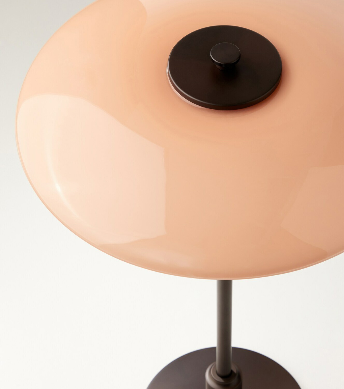 Louis Poulsen PH 3/2 table lamp by Poul Henningsen (EU plug)