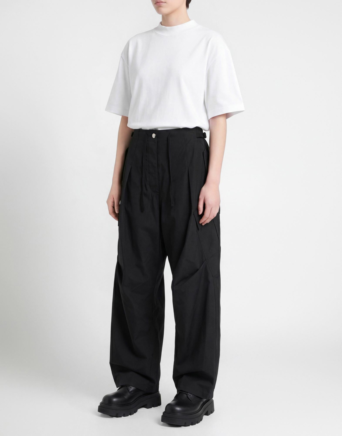 Mcqueen Womens Pants in Black