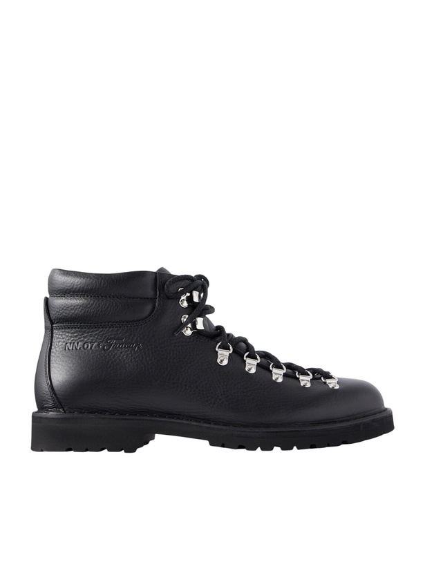 Photo: NN07 - Fracap M127 Textured Leather Hiking Boots - Black
