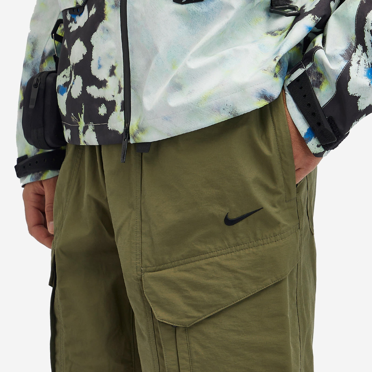 Nike Men's Nocta Open Hem Pant in Medium Olive Nike