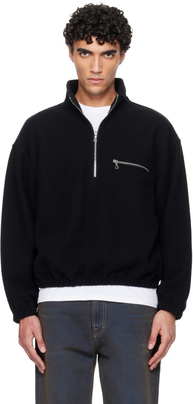 Photo: Rier Black Fleece Sweater