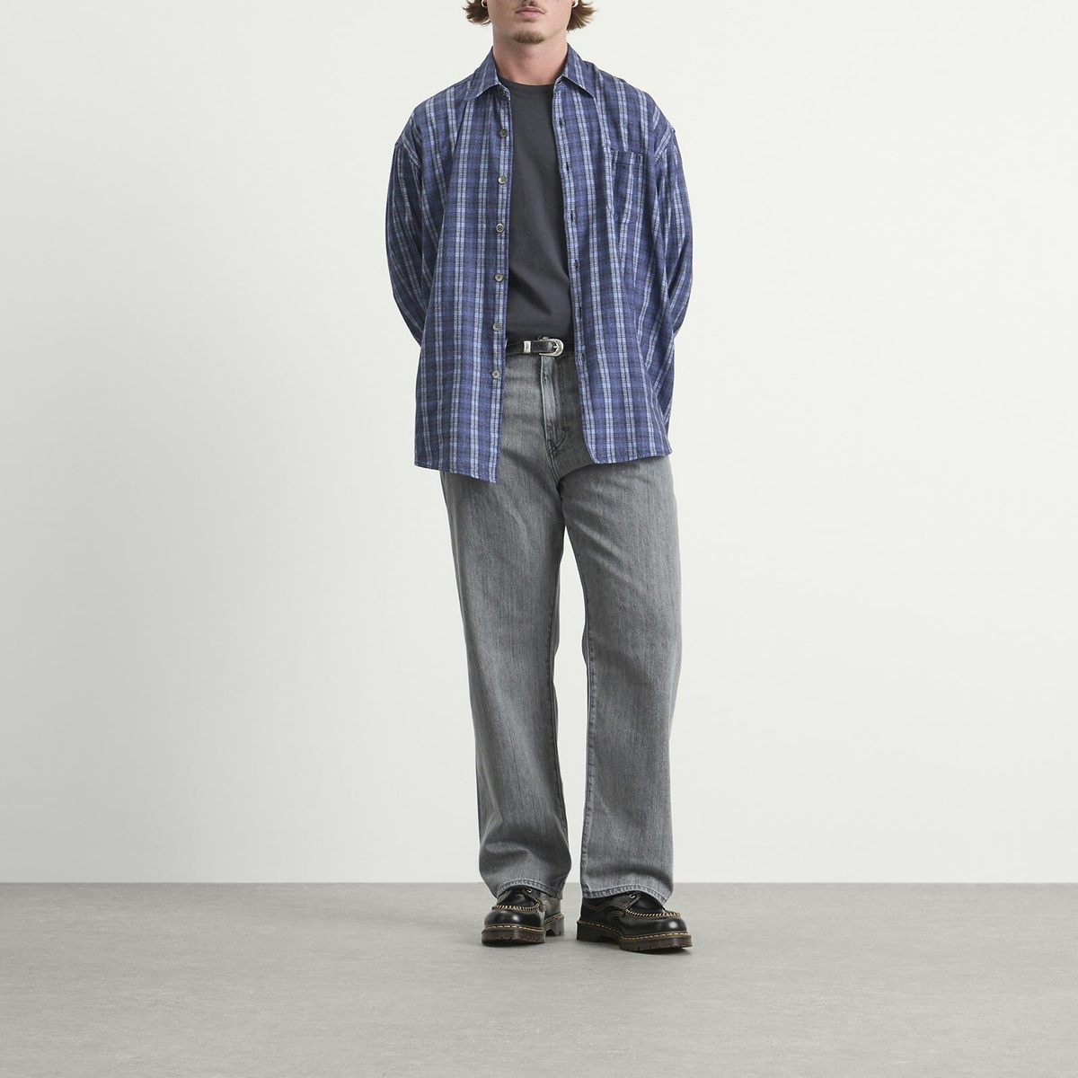 Levi's Men's Blue Tab Marker Loose Jeans in Stone Hills