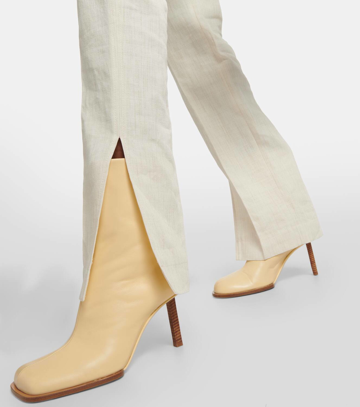 Jacquemus Les Bottines Rond Carré leather ankle boots