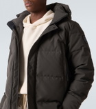 Canada Goose Wyndham hooded down jacket