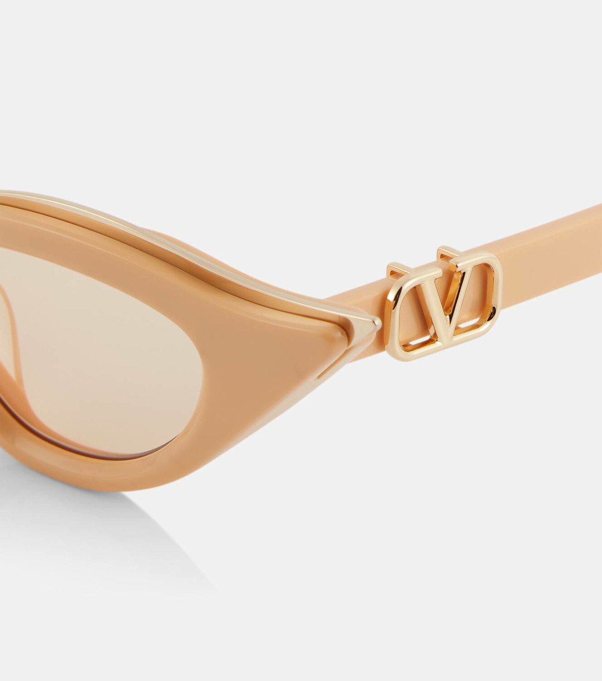 Valentino Women Sunglasses Beige Gold Nude Cat Eye V - GOLDCUT - II VLS-114C-49 Valentino Garavani Cat Eye Sunglasses Beige Gold VLS-114C-49 main image 4