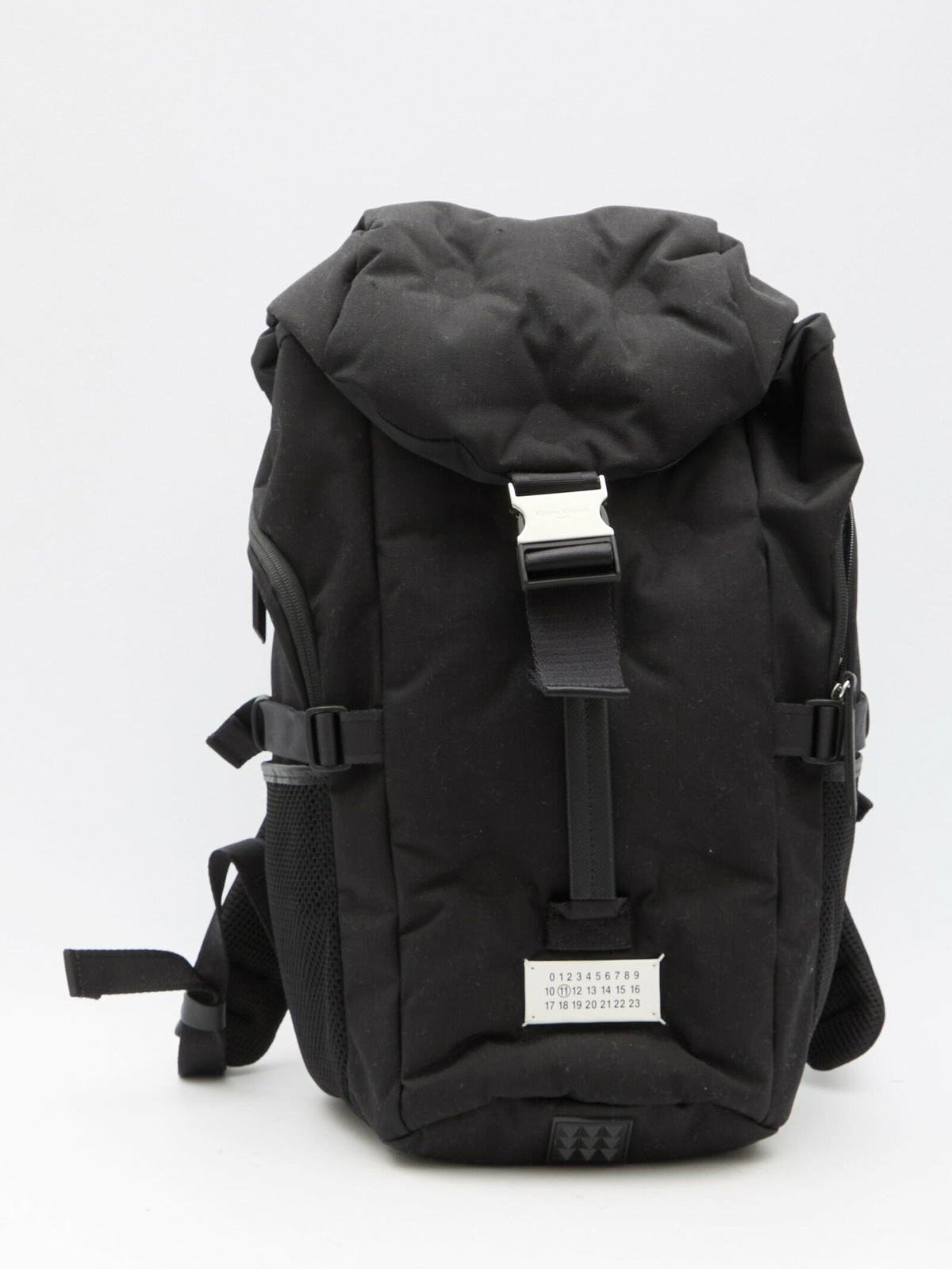 【MAISON MARGIELA】SMALL GLAM SLAM MOON BACKPACK Maison Margiela Small Glam Slam Moon Backpack | Black