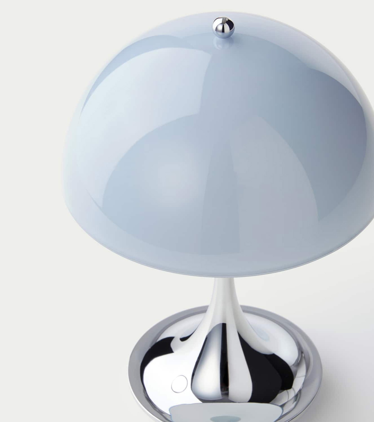 Louis Poulsen Panthella 160 portable lamp by Verner Panton