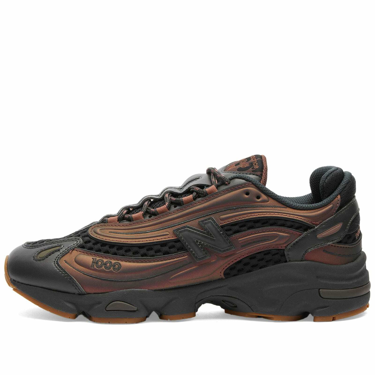 靴 New balance Joe Freshgoods M1000JF1 New Balance x Joe Freshgoods M1000JF1 Sneakers in Burgundy New Balance