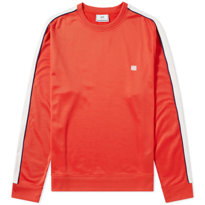 Photo: AMI Taped Sports Crew Sweat Red