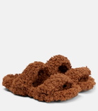 Gia Borghini - Gia 10 faux shearling slides