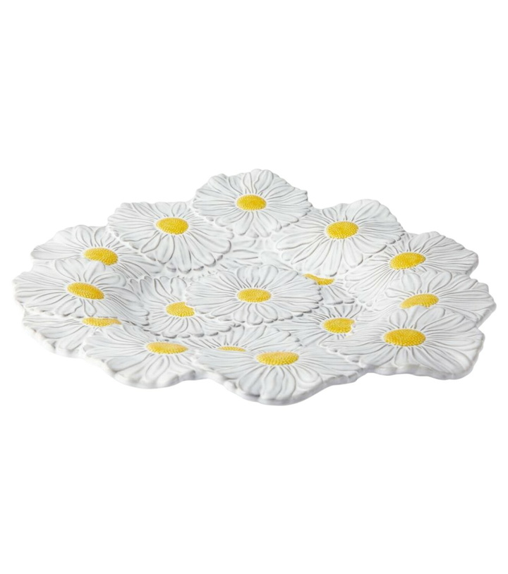 Photo: Bordallo Pinheiro Maria Flor ceramic tray