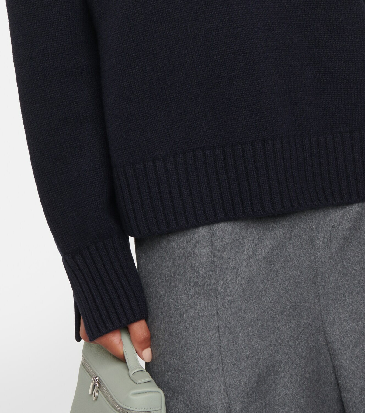 Loro Piana Parksville cashmere turtleneck sweater