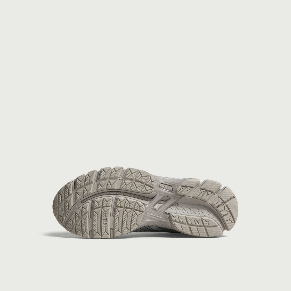 Asics GEL-KAYANO 20 Sneaker in Storm Cloud/Pure Silver