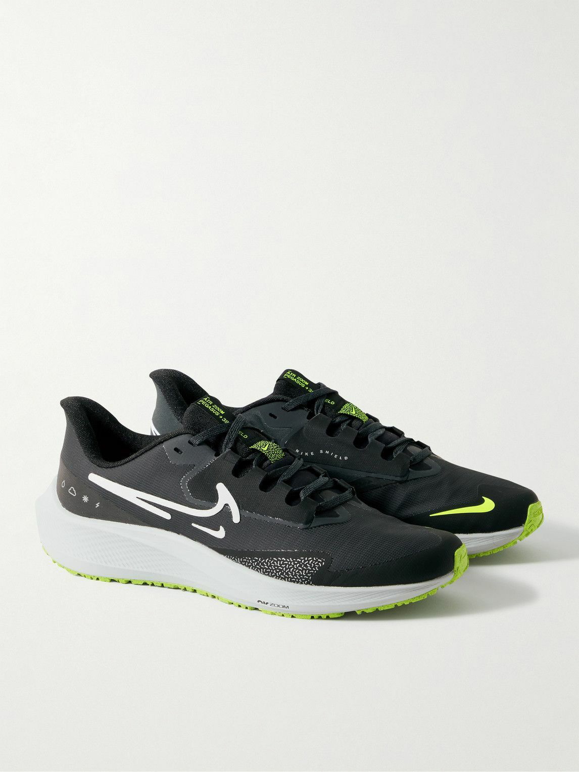 Nike Air Zoom Pegasus 39 Shield Running Shoes Black Women's