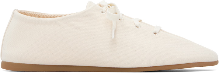 Photo: LEMAIRE Off-White Souris Sneakers