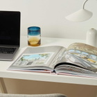 Assouline Lisboa Luz in Carlos Souza 