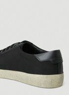 SL06 Signa Sneakers in Black