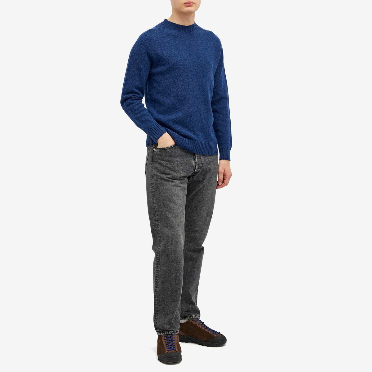 Country Of Origin Men's Geelong Seamless Knit Jumper in Navy