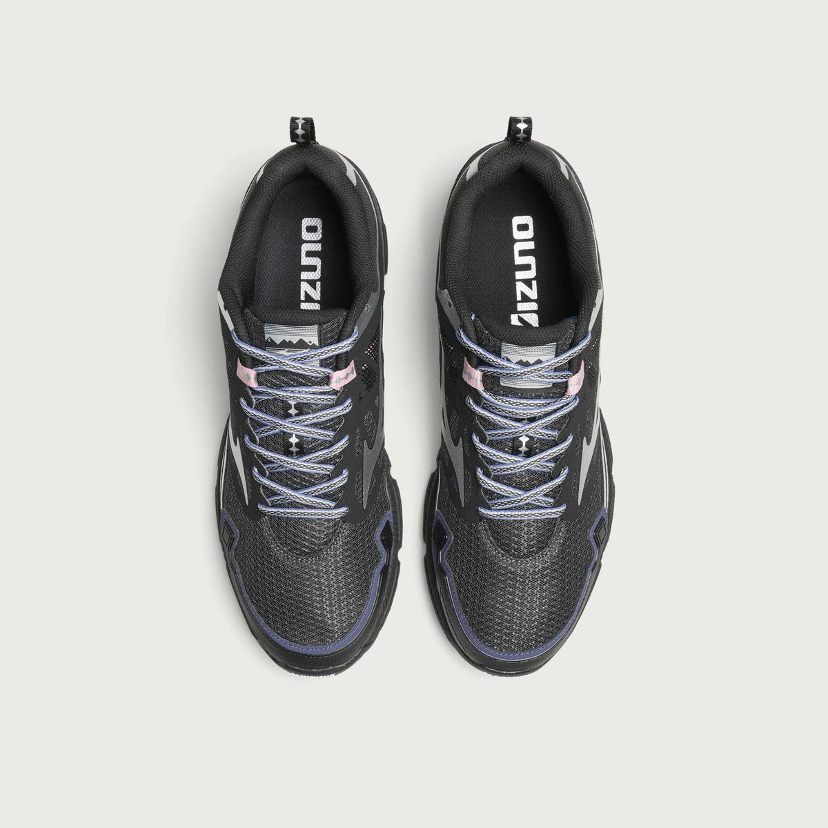 Mizuno Men's Wave Daichi LS Sneaker in Black Sand/Silver/Graystone