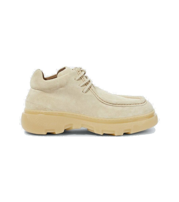 Photo: Burberry Creeper suede lace-up shoes
