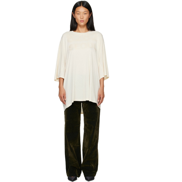 Photo: OPEN YY Off-White 'Seoul' Lounge T-shirt