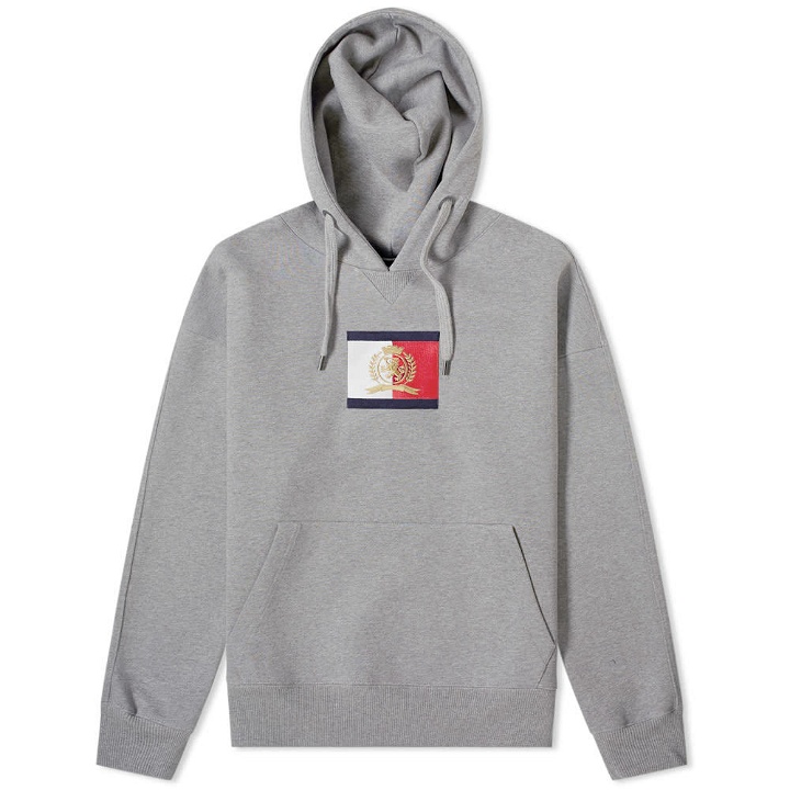 Photo: Tommy Jeans Flag Crest Logo Hoody