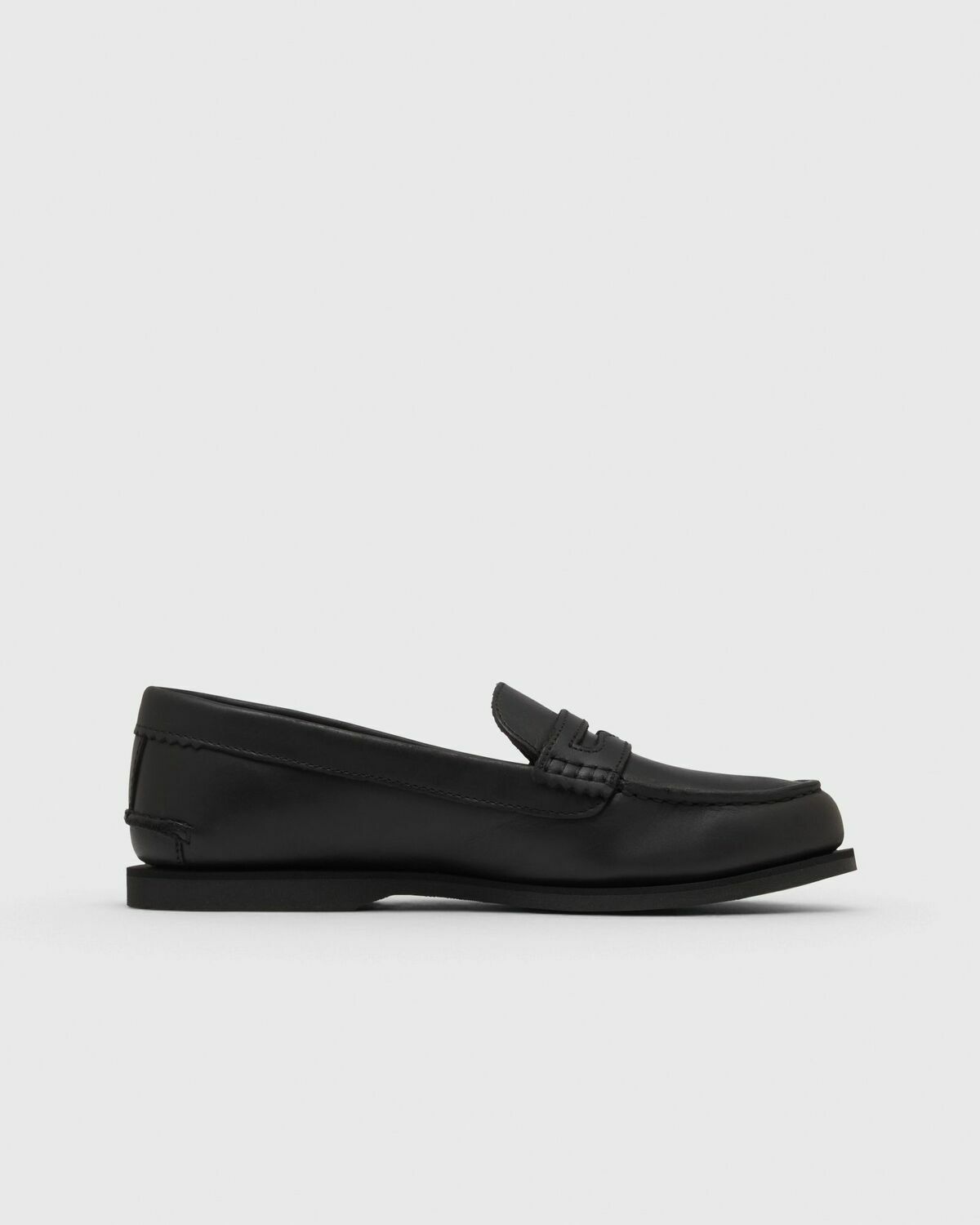 CLASSIC BOAT LOAFER