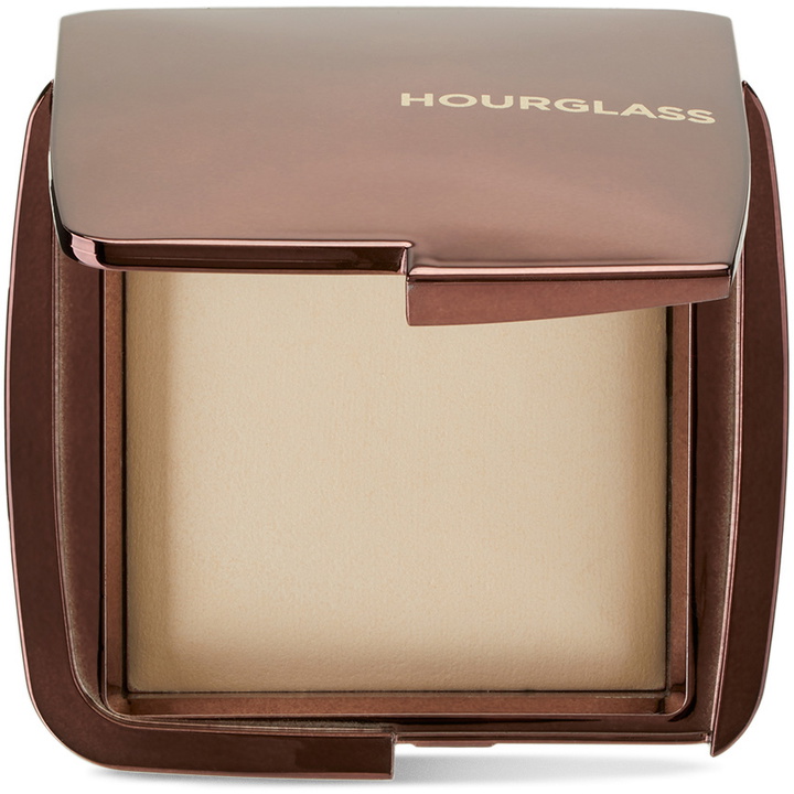 Photo: Hourglass Ambient Lighting Finishing Powder – Diffused Light