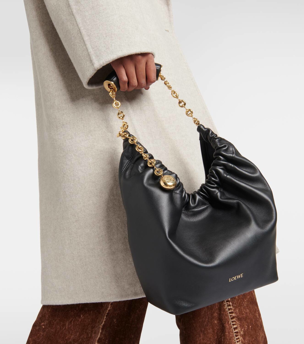 Loewe Squeeze Small leather shoulder bag Loewe