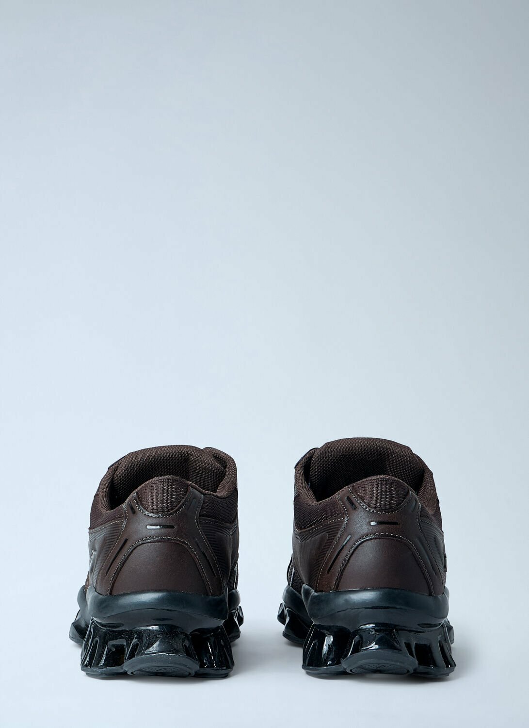 Asics Gel-Kinetic Sneakers