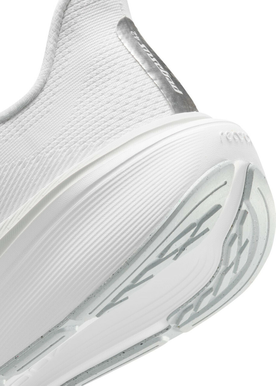 Nike Pegasus 42 Sneakers White