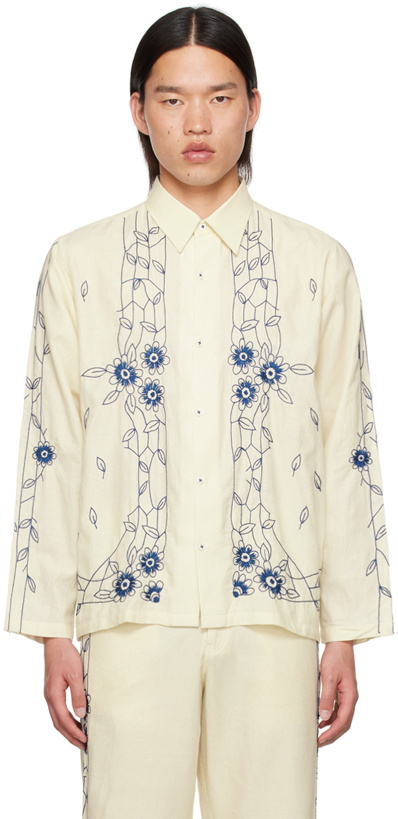 Photo: HARAGO Off-White Embroidered Shirt