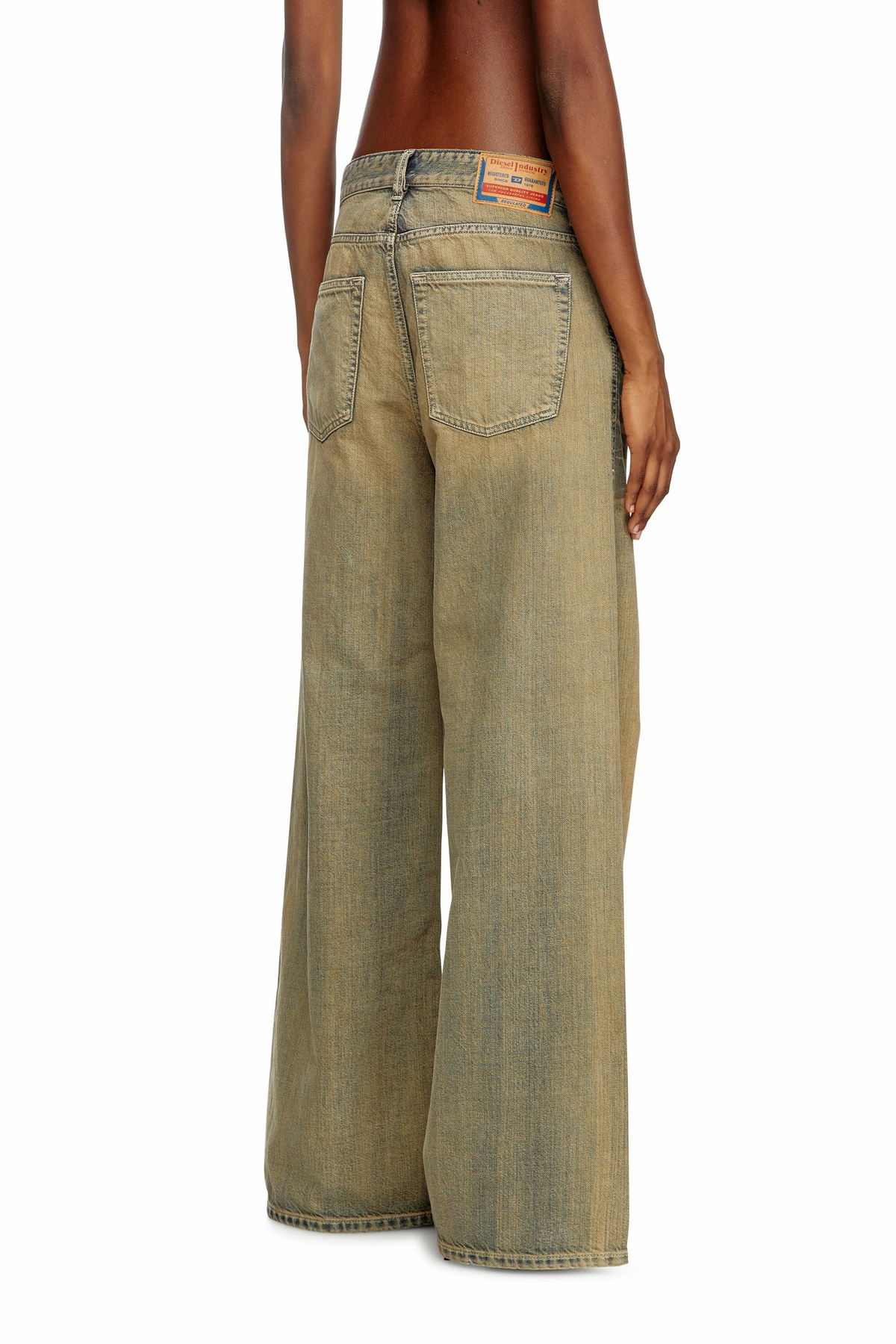 Diesel Relaxed Jeans - 1996 D-Sire - Jeans Womens in Blue Diesel