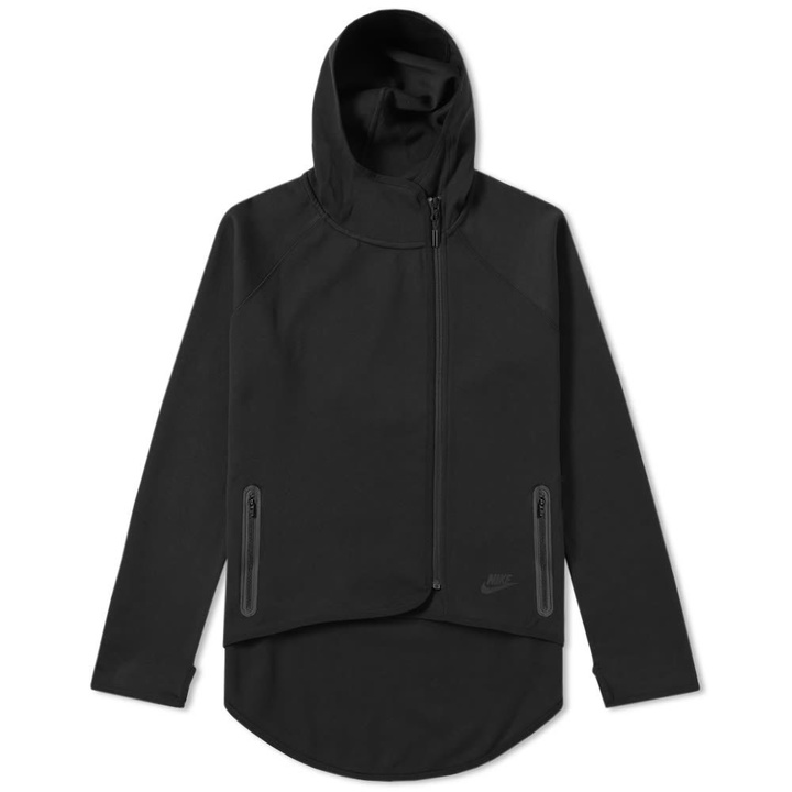 Photo: Nike Tech Fleece Cape W