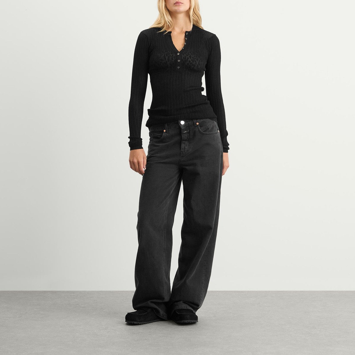 SKIMS Women's Sheer Knit Long Sleeve Henley Top in Onyx