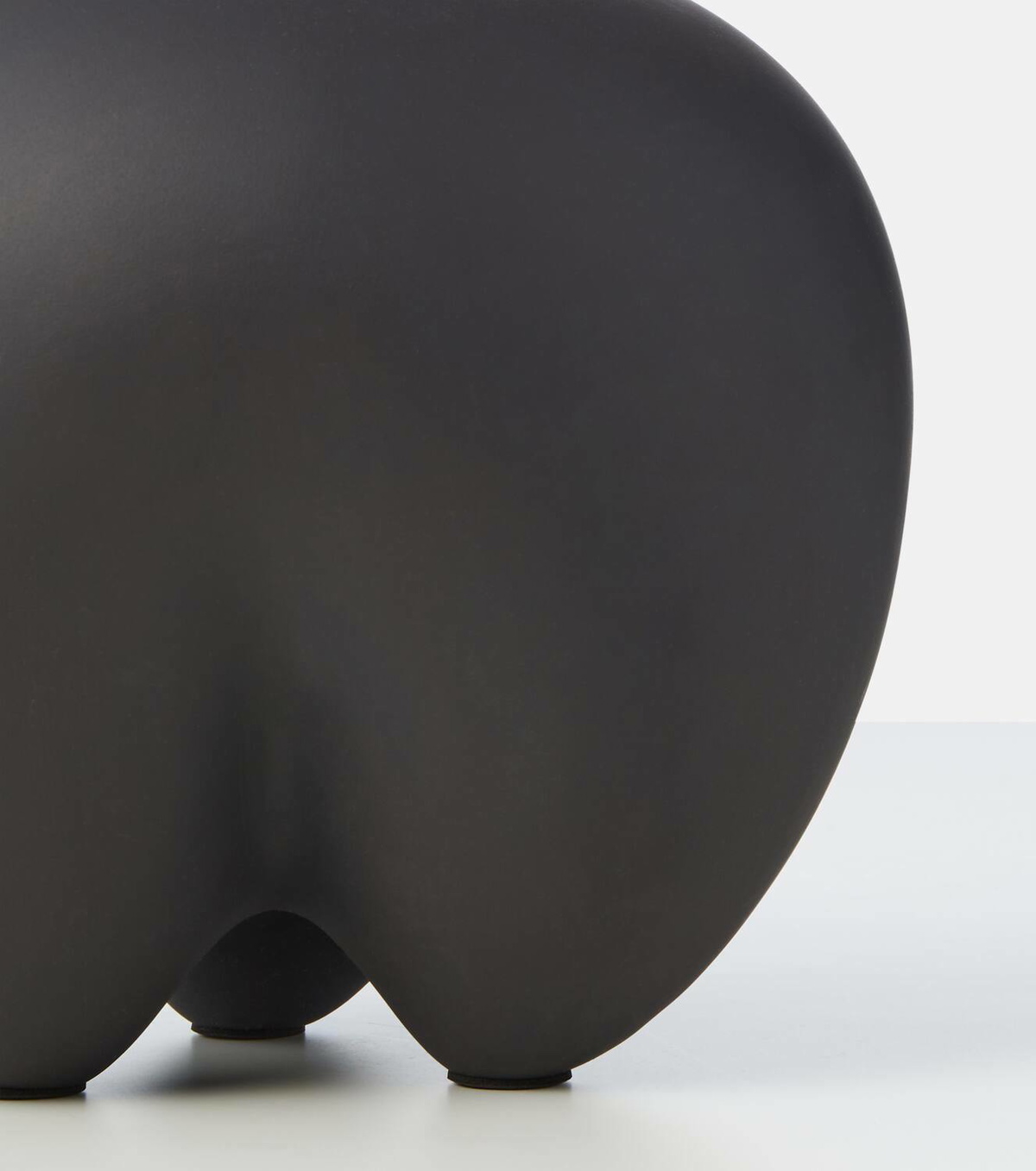 101 Copenhagen Sumo ceramic vase