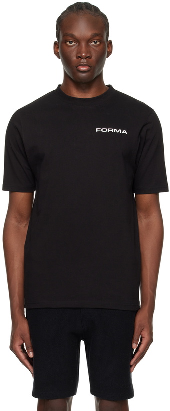 Photo: FORMA Black Printed T-Shirt
