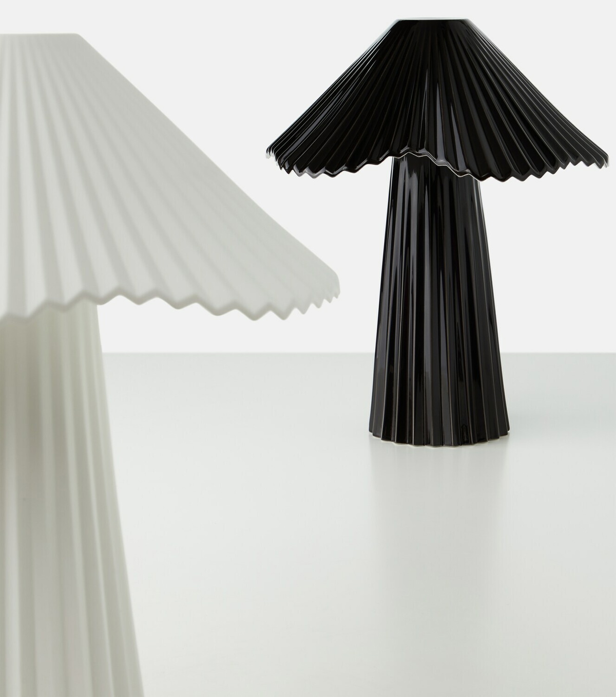 Serax Uala table lamp by Sebastian Herkner