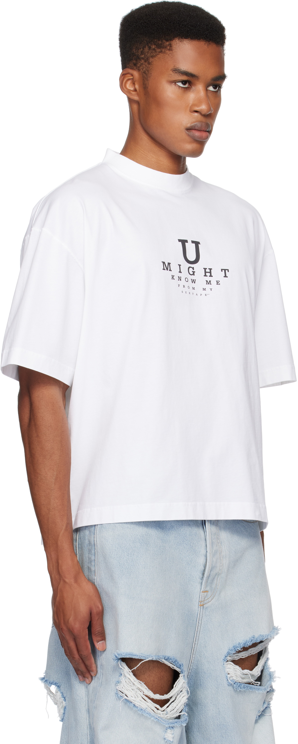 VETEMENTS White 'U Might Know Me' Cropped Boxy T-shirt Vetements VETEMENTS White 'U Might Know Me' Cropped Boxy T-shirt Vetements
