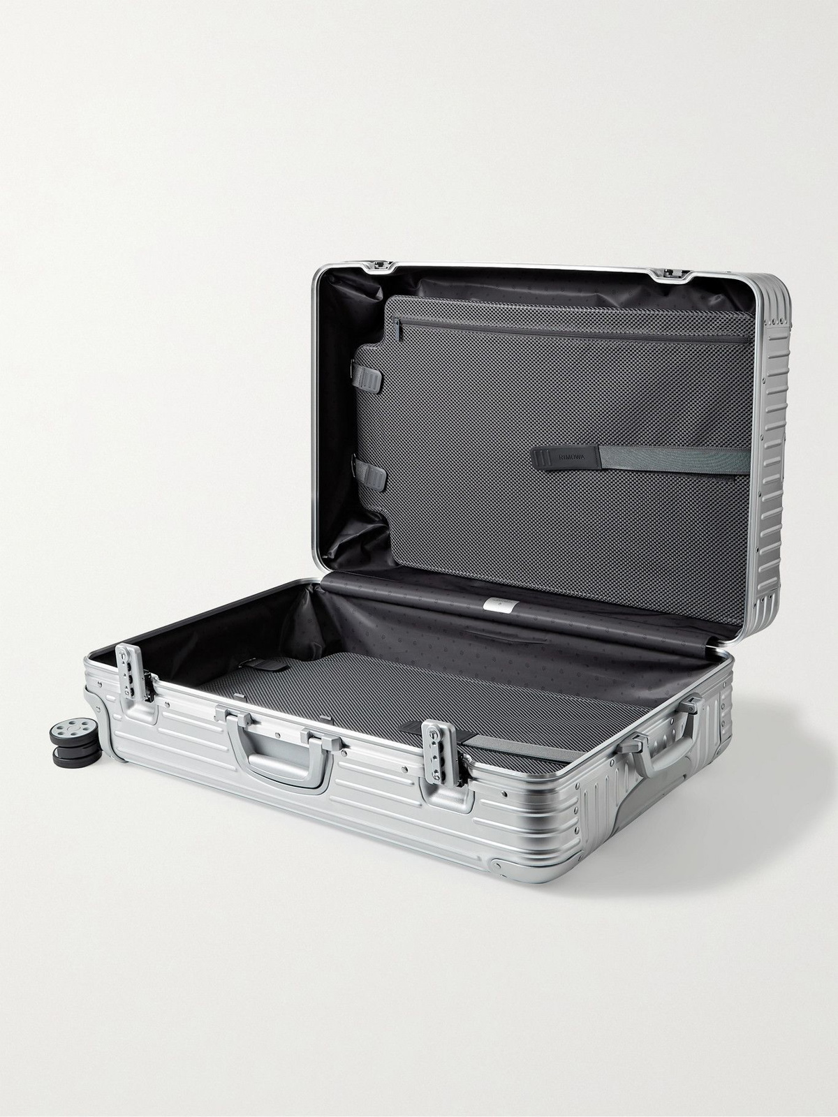 RIMOWA Original Check-in M Suitcase in Silver - Aluminium - Unisex