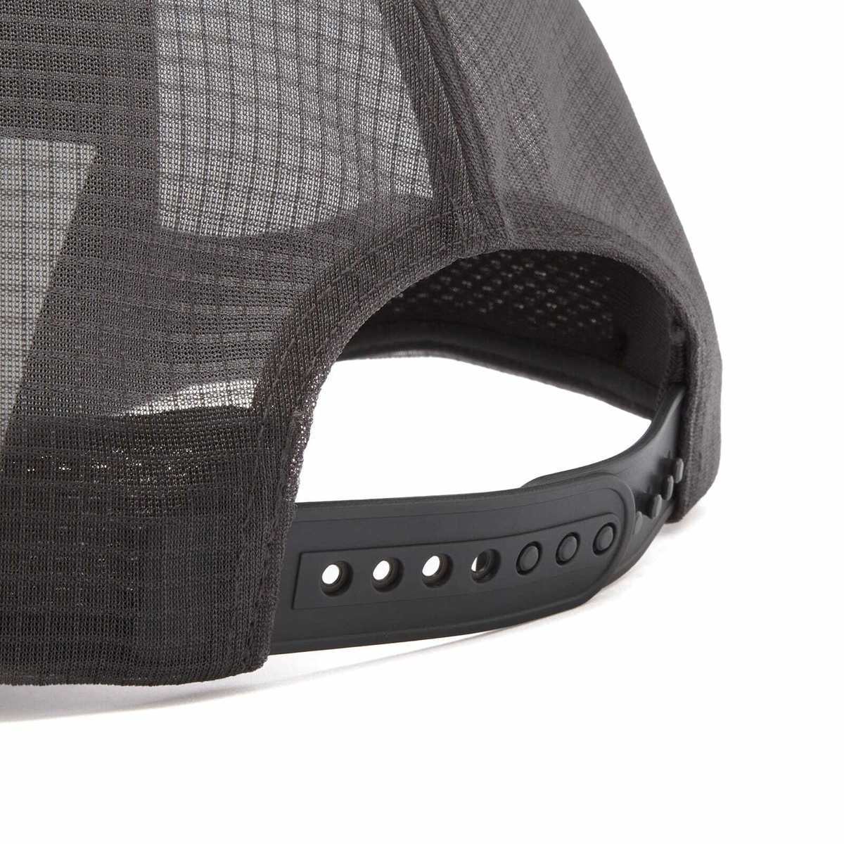 Arc'teryx Men's Bird Word Trucker Cap in Black/Graphite 