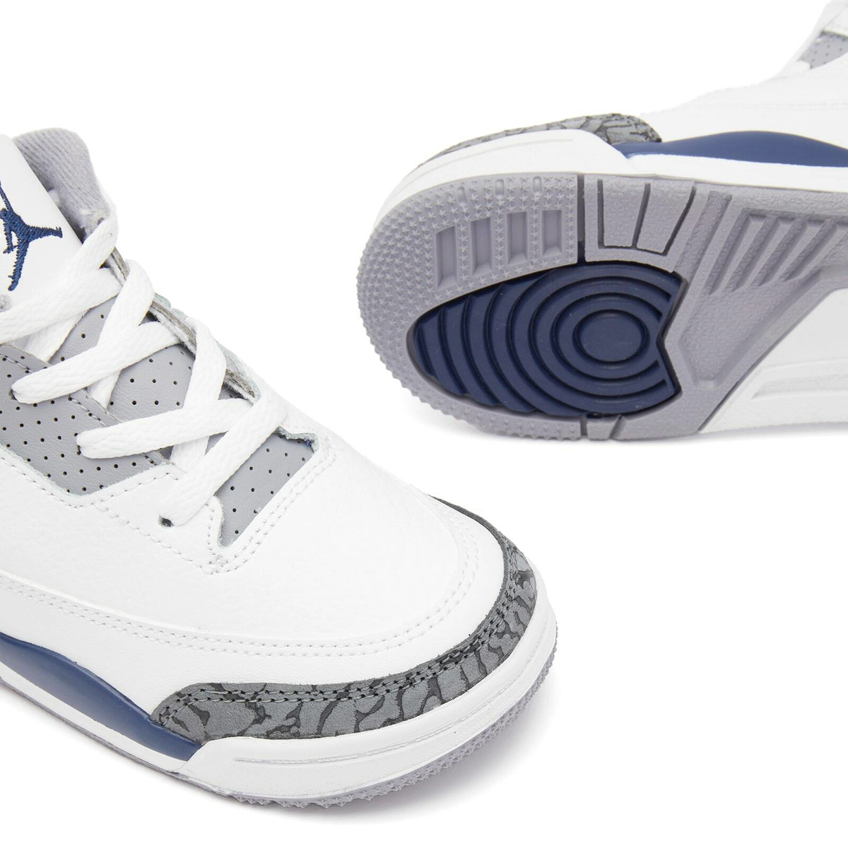 Air Jordan 3 Retro TD Sneakers in Midnight Navy/Cement Grey