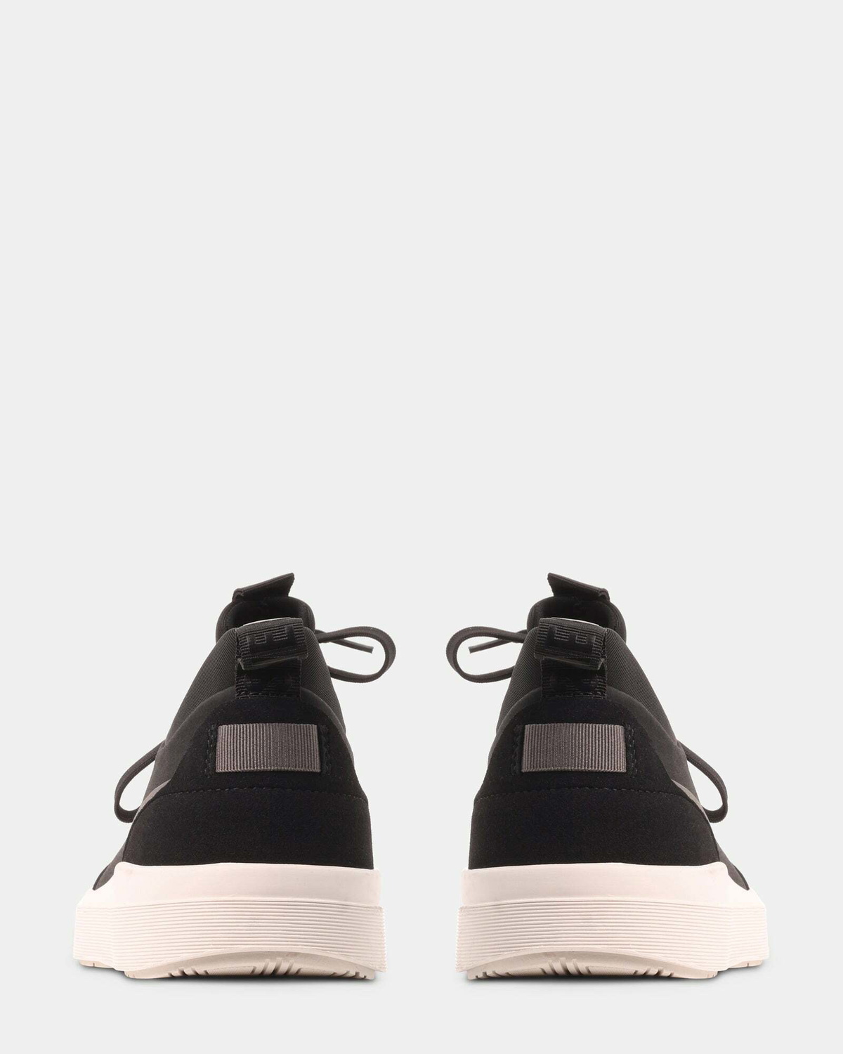 Steve Madden Octavio Sneakers in Black Nubuck