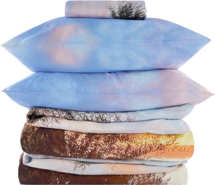 Photo: Bless Multicolor Nº71 Baltic Sea Sunset Bedding Set