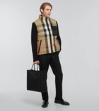 Burberry - Romford reversible down gilet