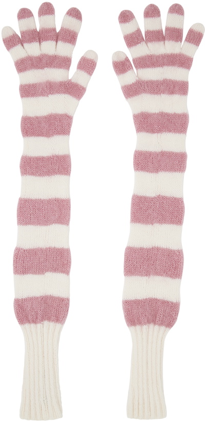 Photo: ANDREJ GRONAU SSENSE Exclusive Pink & Off-White Gloves